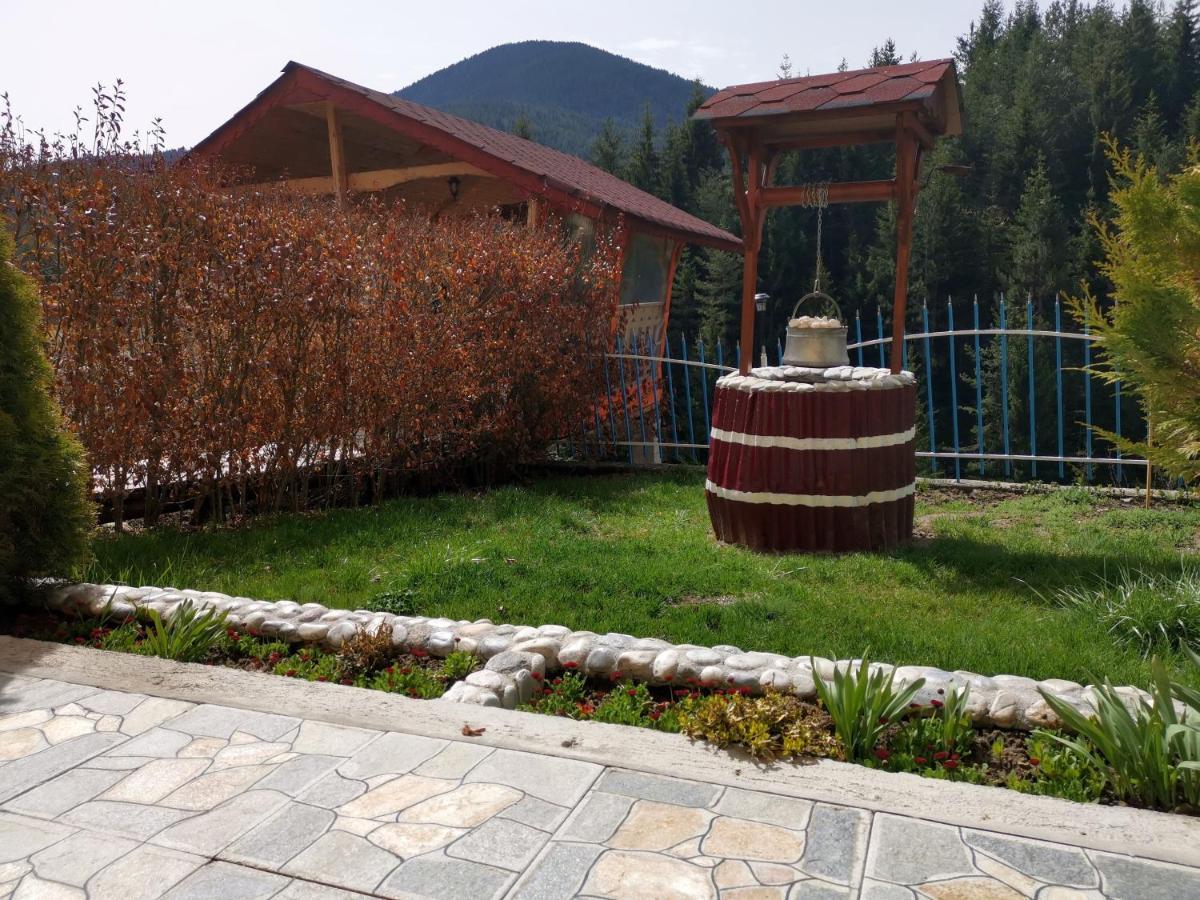 Guest House Milka Яґодіна Екстер'єр фото